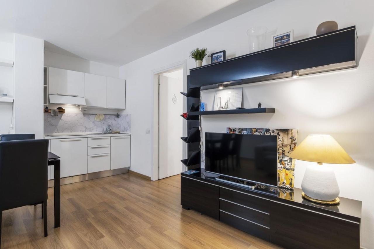 Cozy & Comfy Apt In Navigli Area Milaan Buitenkant foto