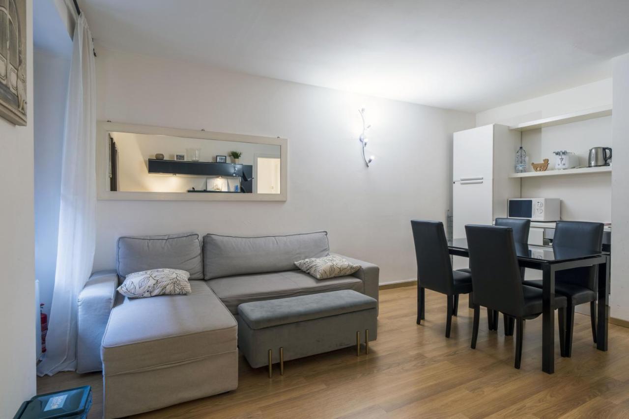 Cozy & Comfy Apt In Navigli Area Milaan Buitenkant foto