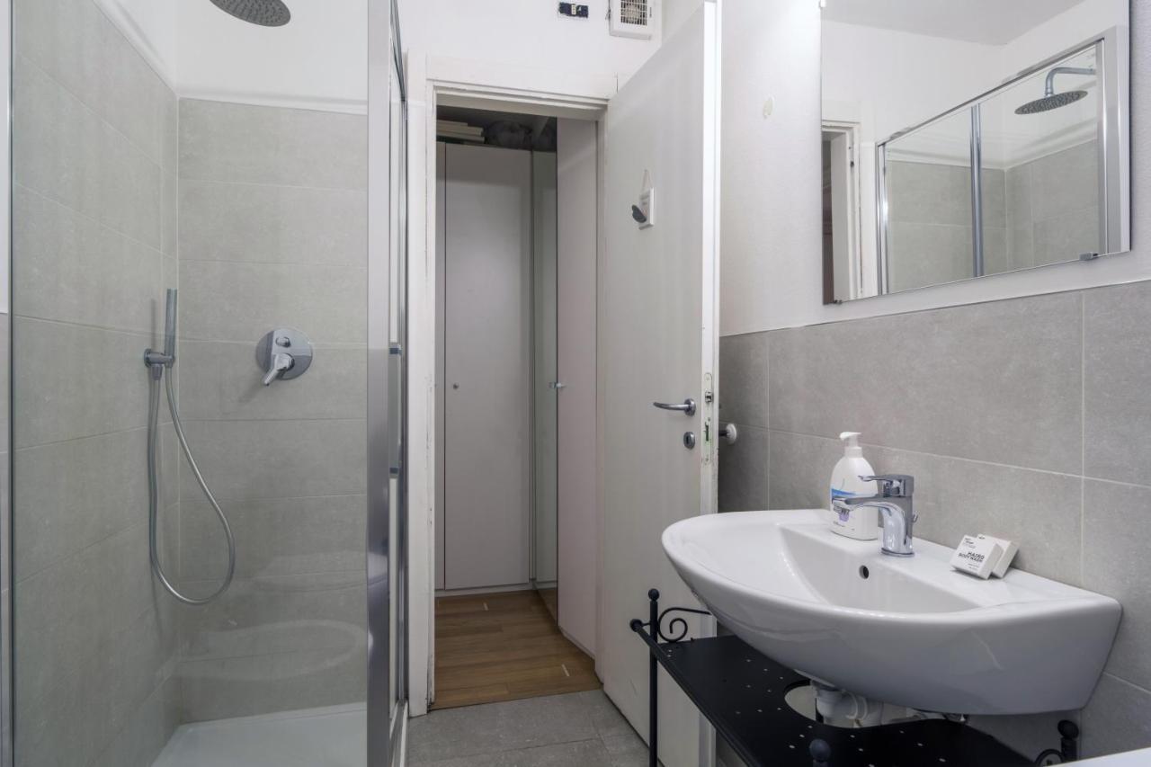 Cozy & Comfy Apt In Navigli Area Milaan Buitenkant foto