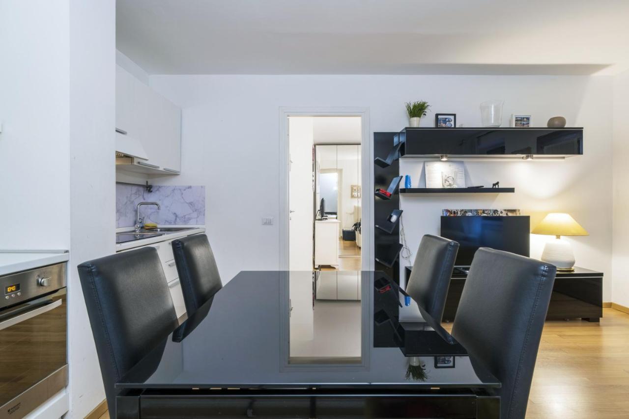 Cozy & Comfy Apt In Navigli Area Milaan Buitenkant foto