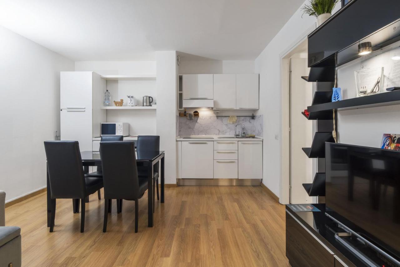 Cozy & Comfy Apt In Navigli Area Milaan Buitenkant foto